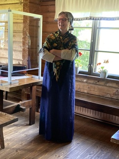 Runokylän kanteleinfo ja soitto Liisa Matveinen