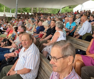 Utran kesäteatterissa